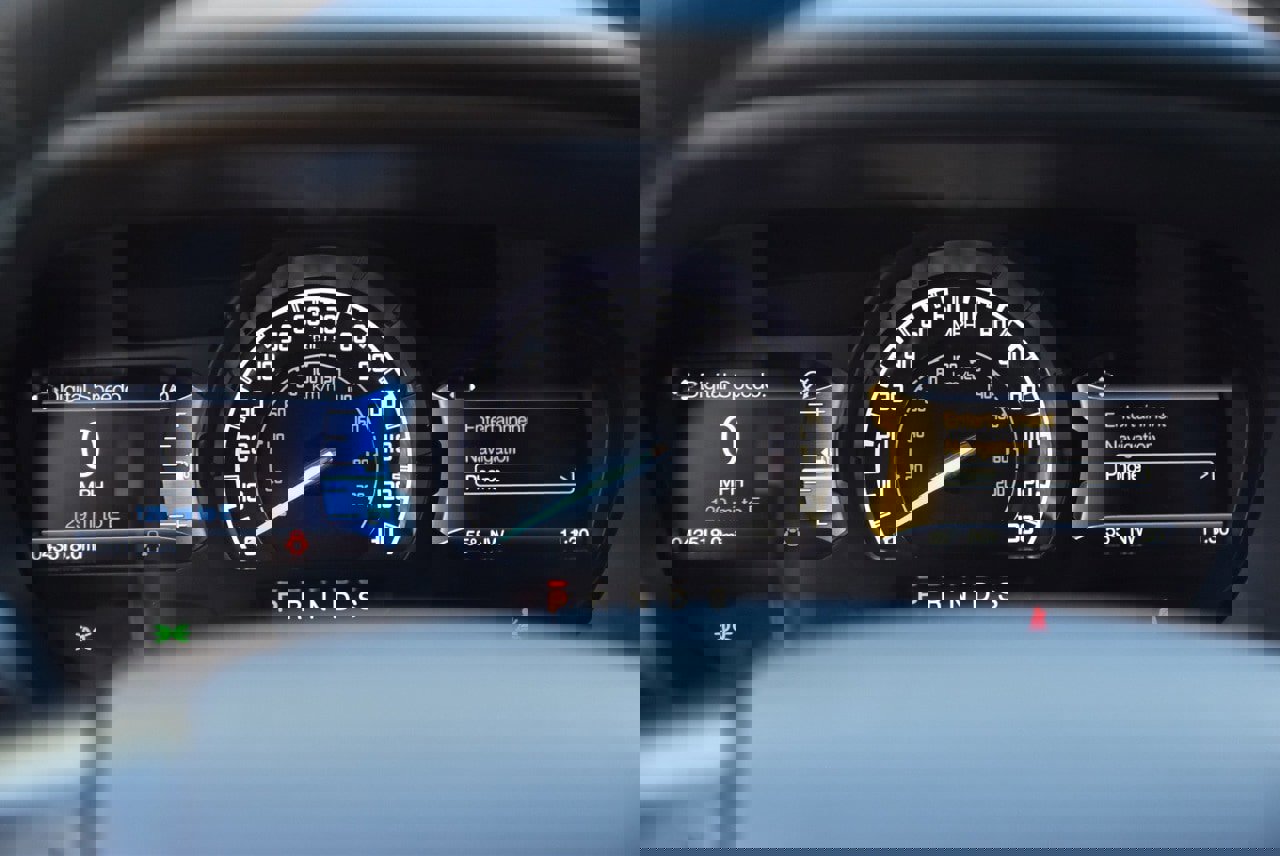 Certified 2022 Ford Ranger Lariat w/ Tremor Off-Road Package image 26