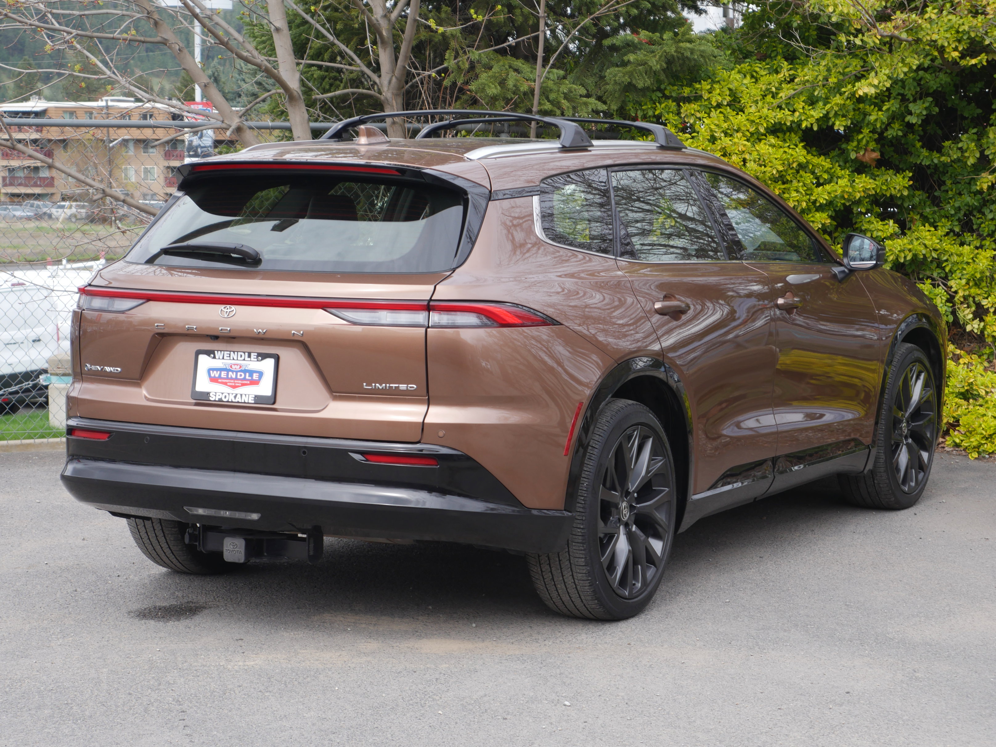 Used 2025 Toyota Crown Signia w/ Advanced Technology Package image 29