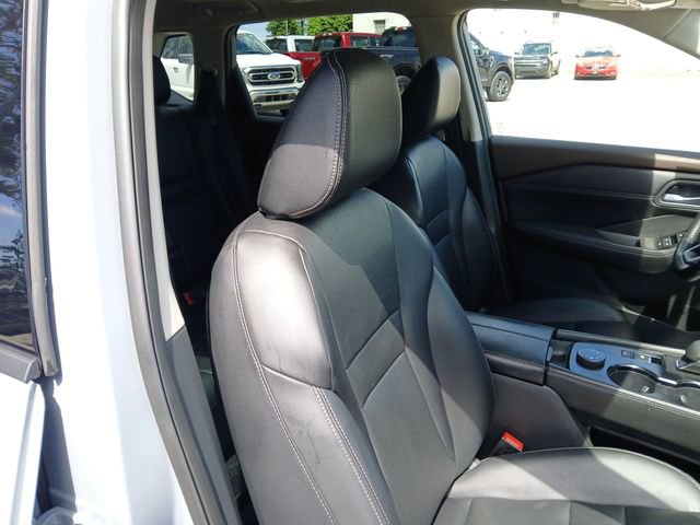 Used 2023 Nissan Rogue SL AWD/4WD image 50