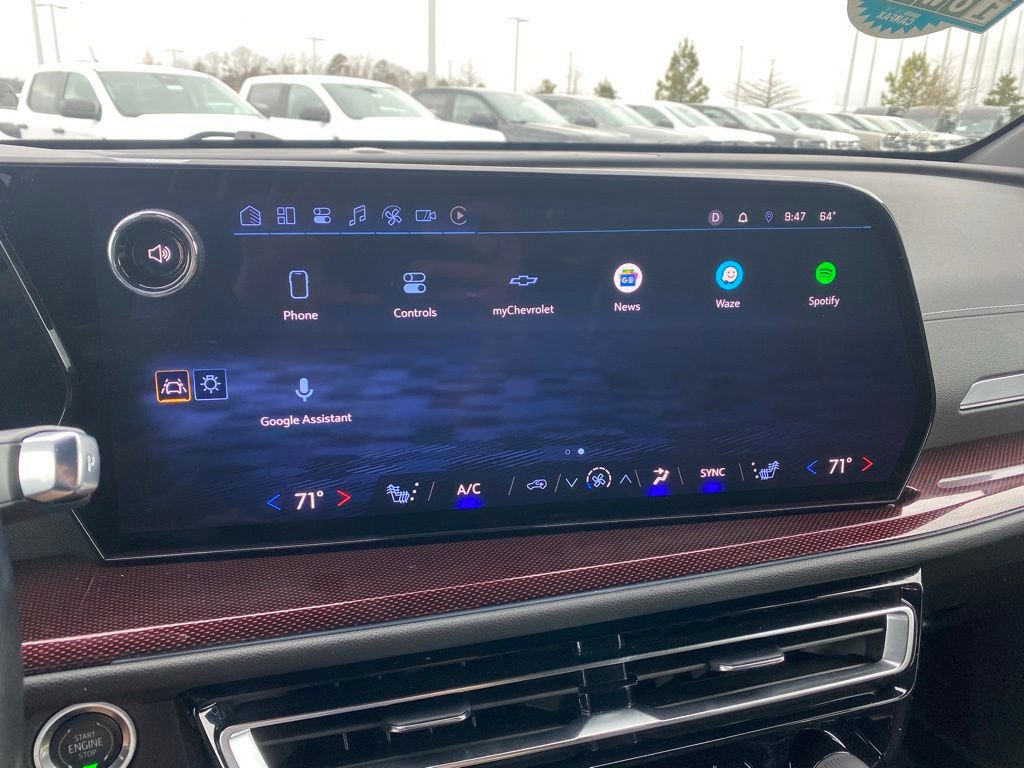 Used 2024 Chevrolet Traverse Z71 image 20