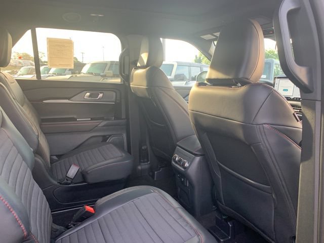 Certified 2026 Ford Explorer ST-Line w/ ST-Line Street Pack AWD/4WD image 12