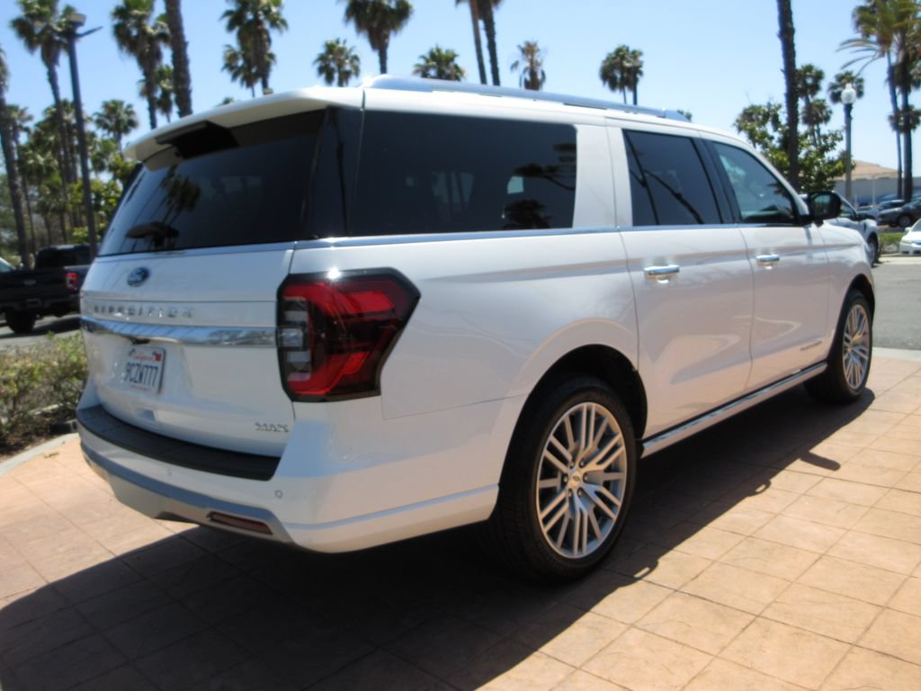 Certified 2022 Ford Expedition Max Platinum AWD/4WD image 4