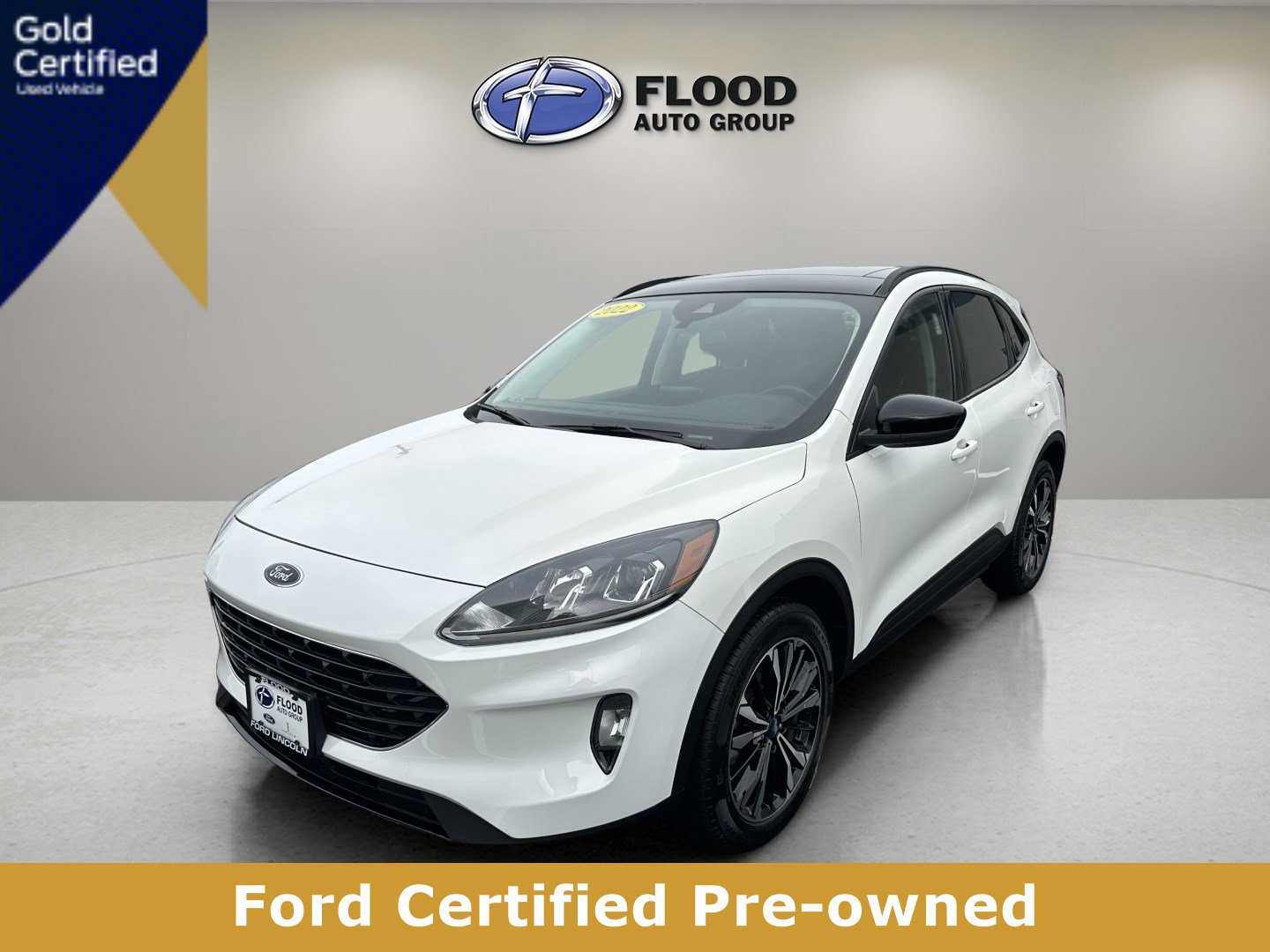 Certified 2022 Ford Escape SEL w/ SEL Stealth AWD Package image 3