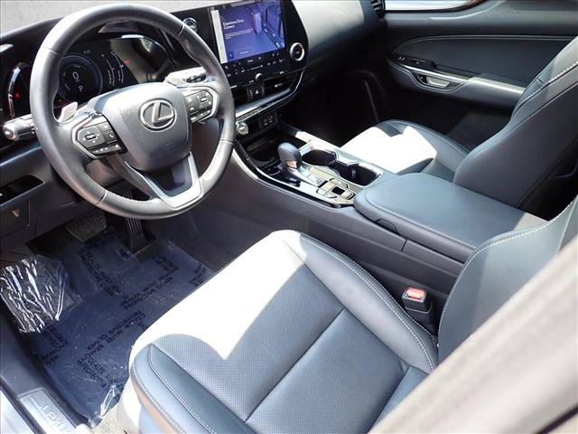 Used 2024 Lexus NX 350h AWD image 12