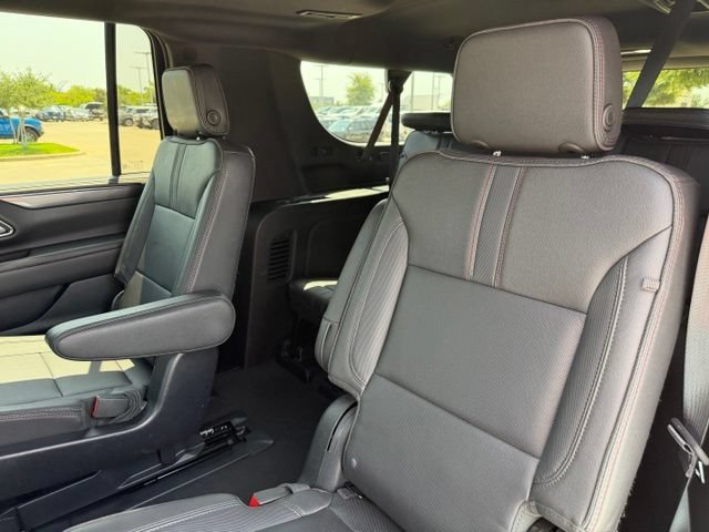 Used 2023 Chevrolet Suburban RST w/ Sport Performance Package AWD/4WD image 24