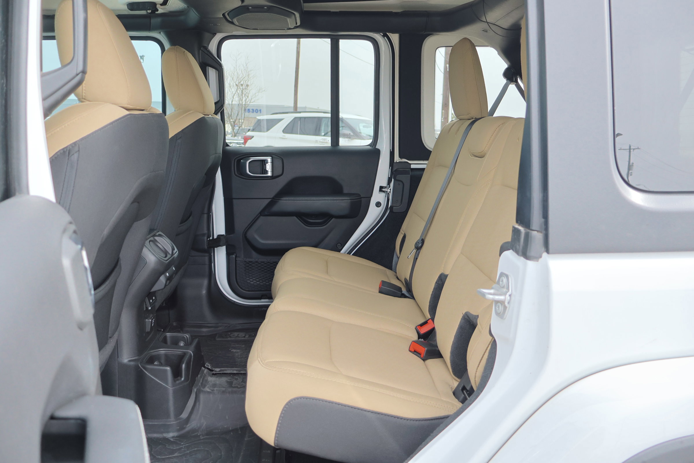 Used 2023 Jeep Wrangler Sahara w/ LED Lighting Group image 29