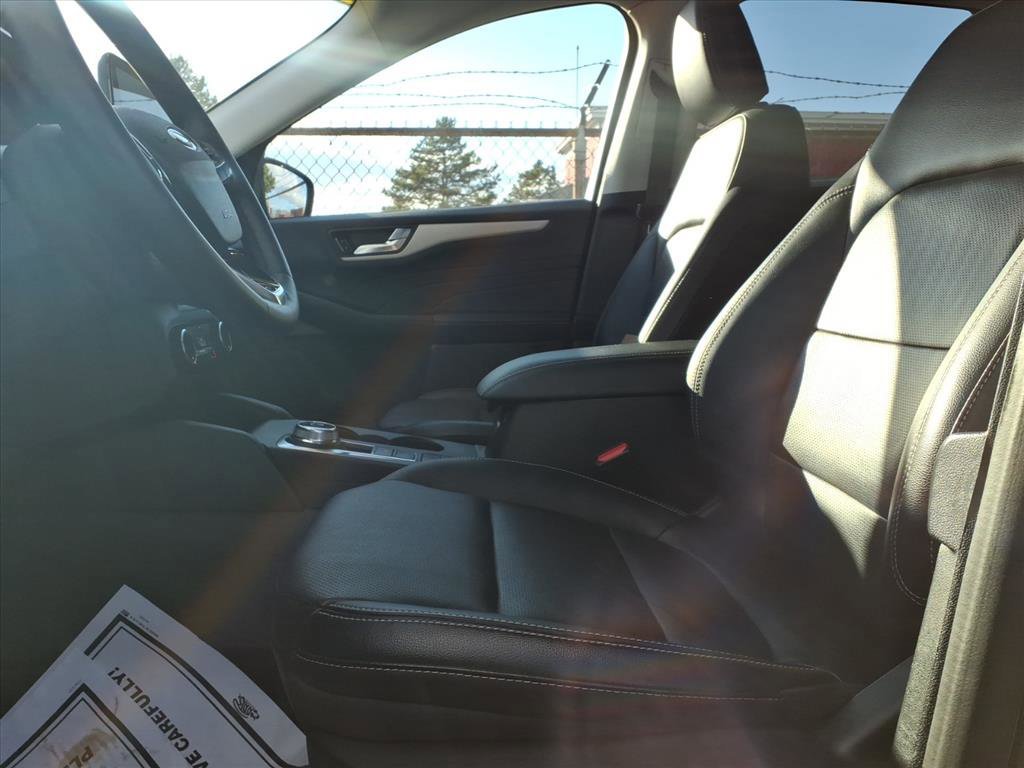 Certified 2022 Ford Escape SEL image 14