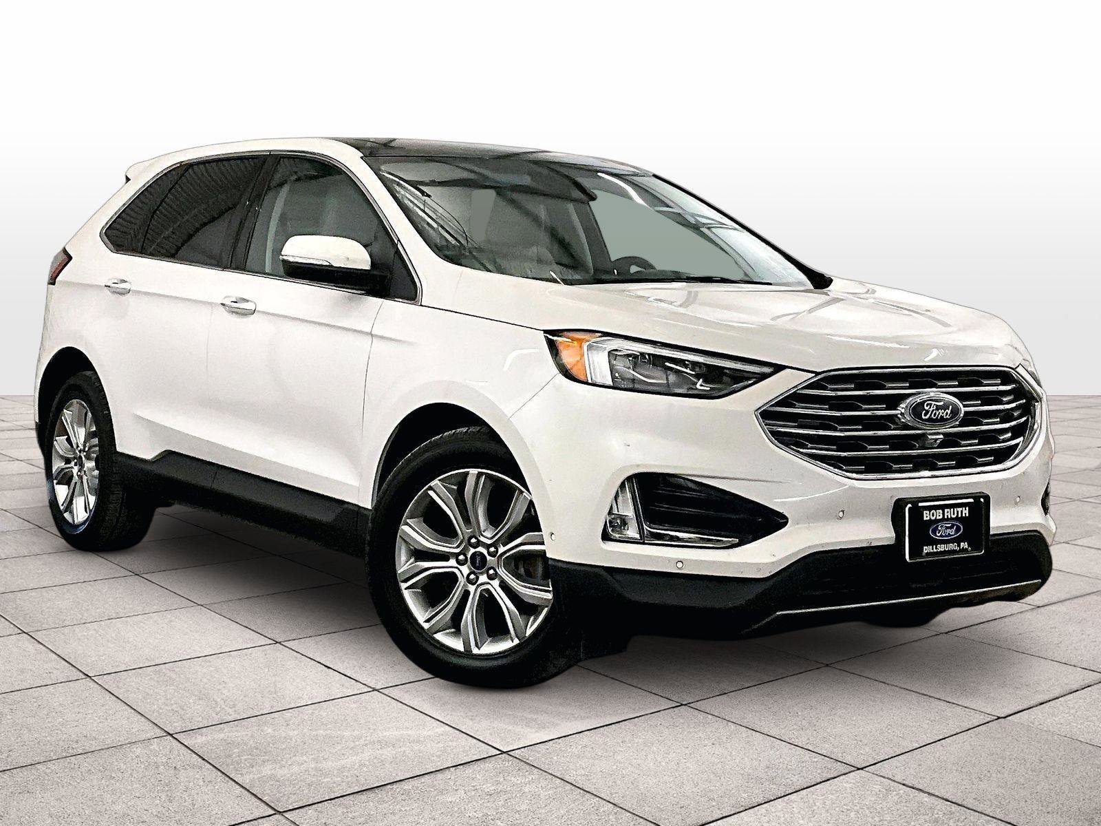 Certified 2020 Ford Edge Titanium w/ Equipment Group 301A AWD/4WD image 2