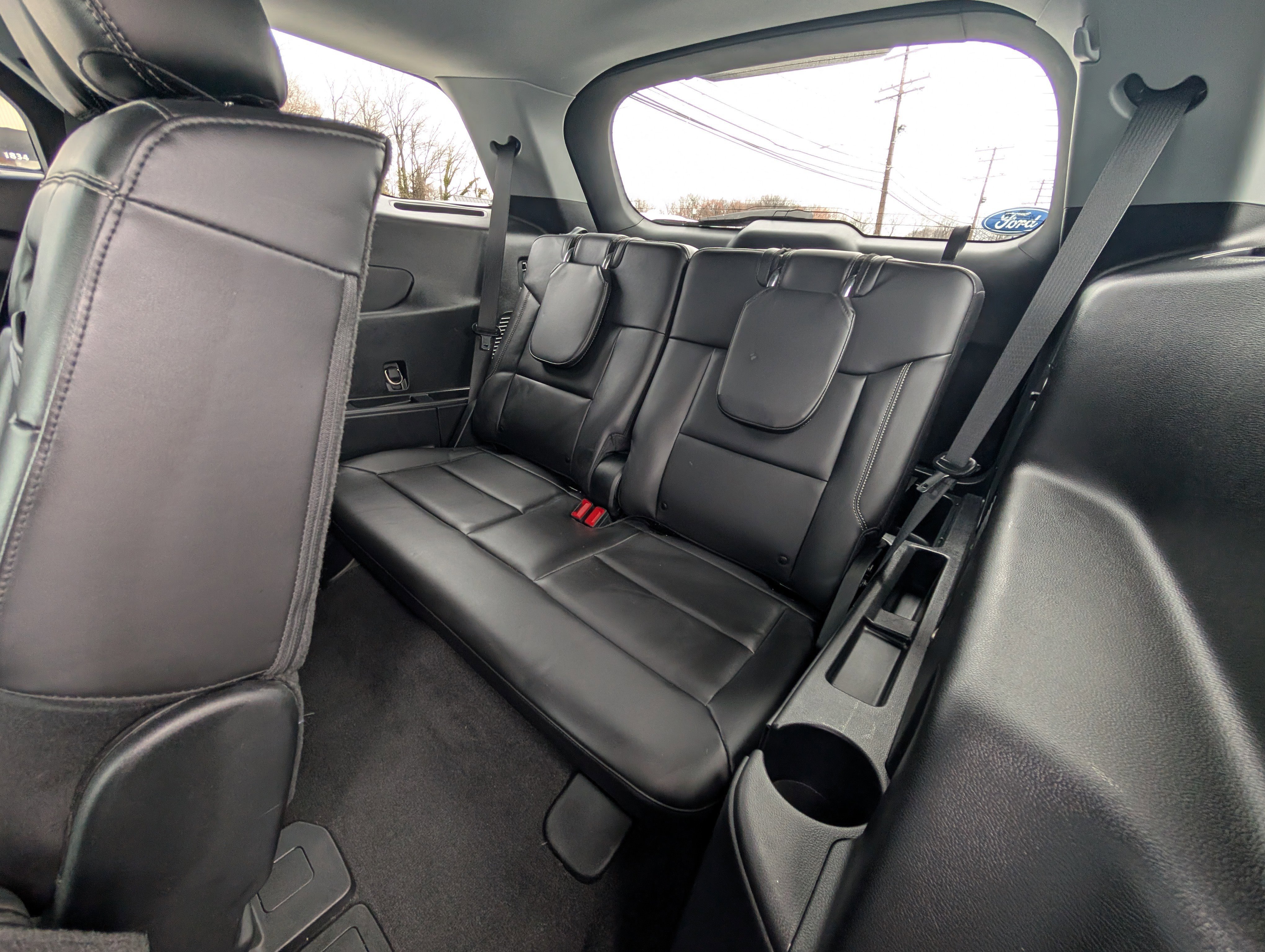 Certified 2022 Ford Explorer XLT w/ Equipment Group 202A image 17