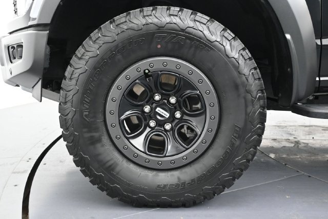 Certified 2023 Ford F150 Raptor w/ Raptor Carbon Fiber Package AWD/4WD image 9