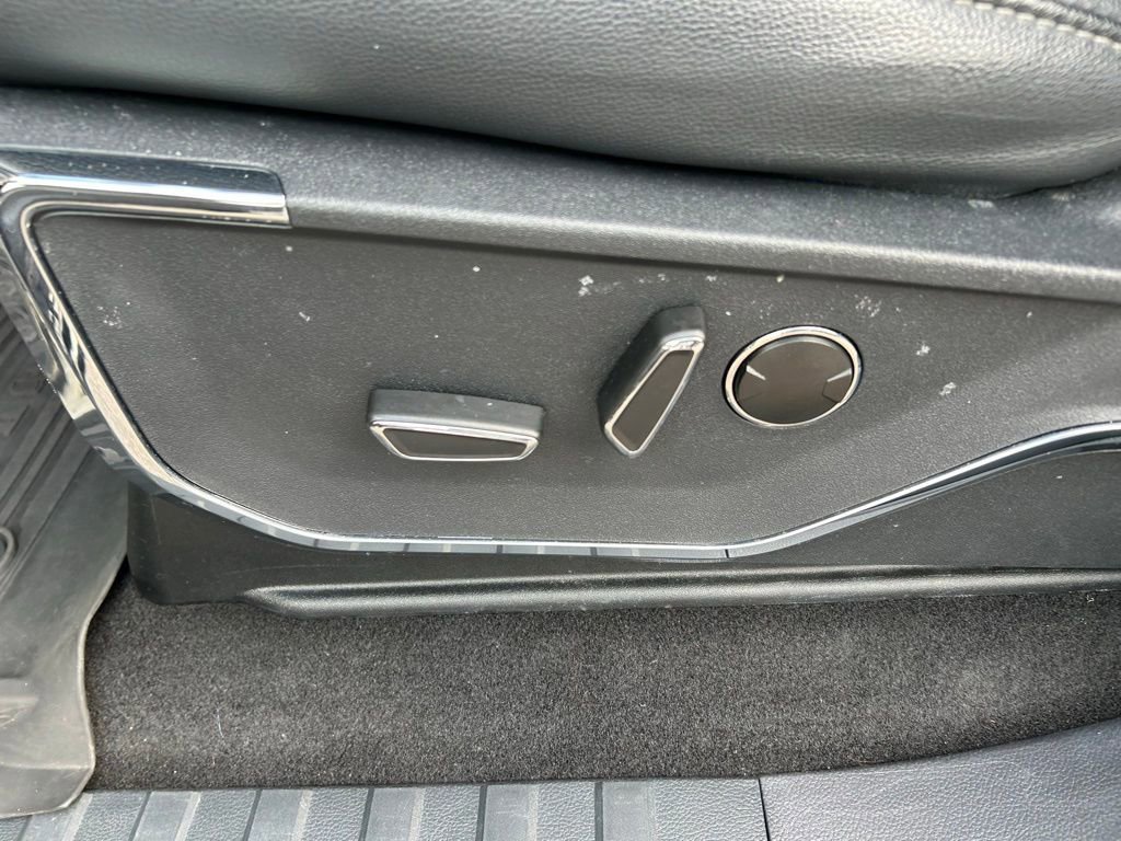 Certified 2023 Ford F150 Lariat w/ Equipment Group 502A High image 18