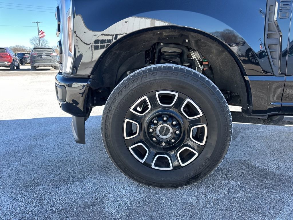 Certified 2025 Ford F250 Platinum image 20