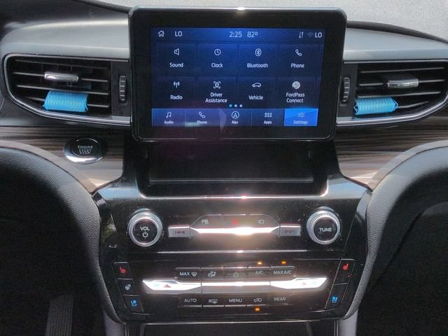 Certified 2022 Ford Explorer Limited w/ Equipment Group 301A RWD image 19