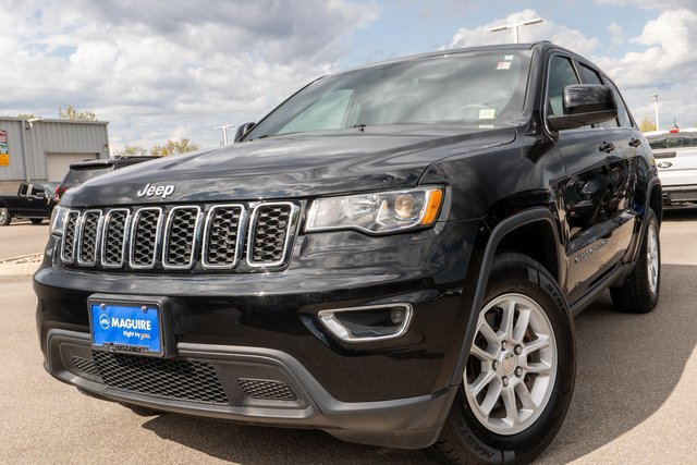Used 2018 Jeep Grand Cherokee Laredo AWD/4WD image 1