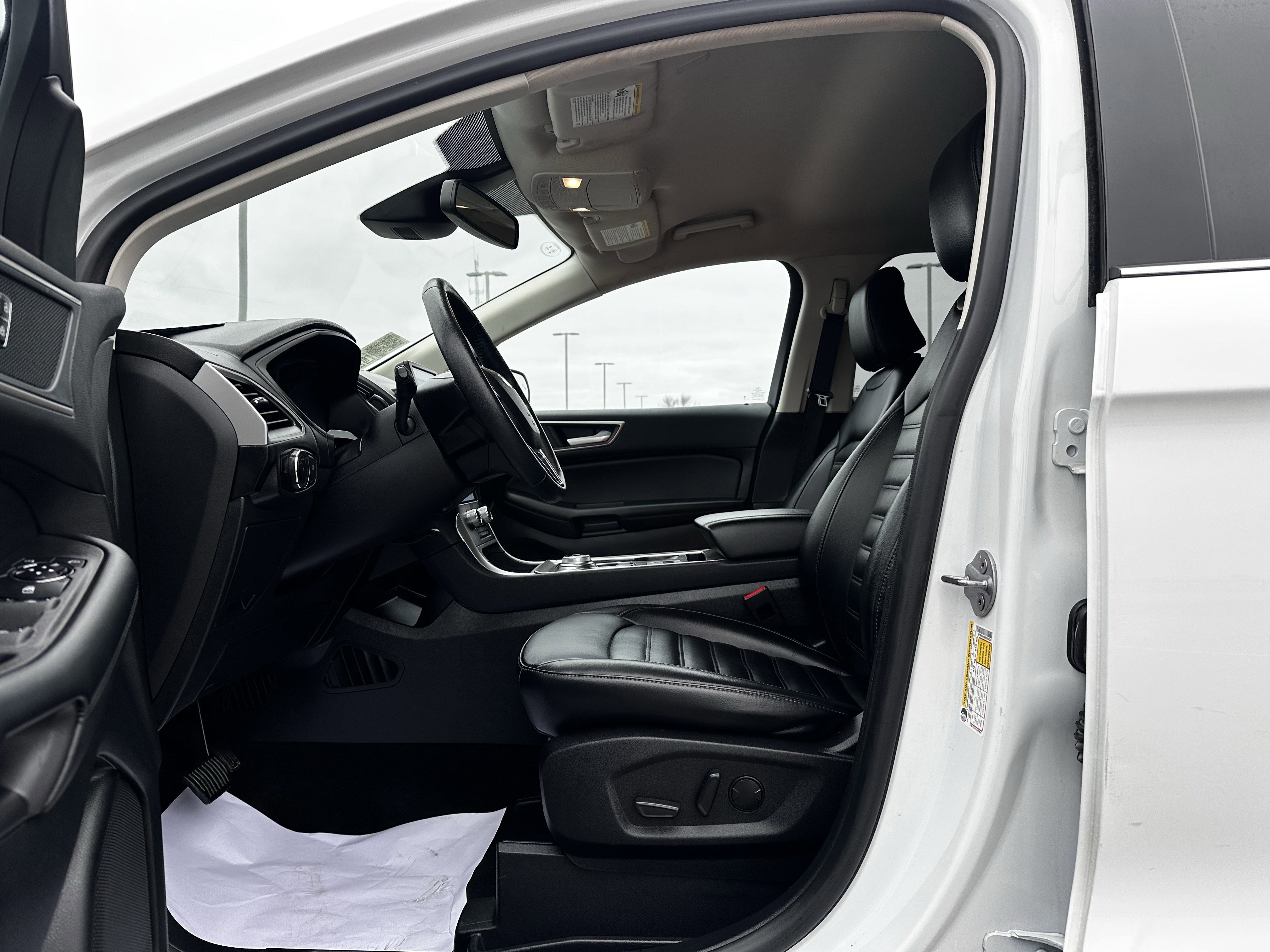 Certified 2024 Ford Edge SEL image 18