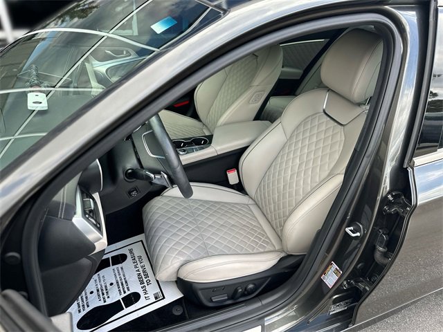 Used 2023 Genesis G70 3.3T w/ Sport Prestige Package image 12