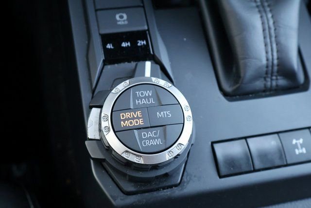 Used 2024 Toyota Tacoma TRD Off-Road image 32