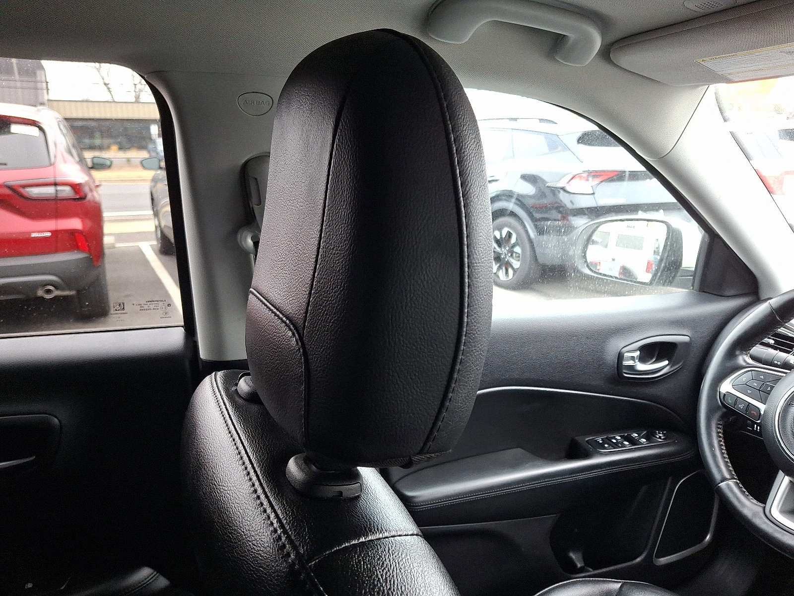 Used 2020 Jeep Compass Latitude image 14