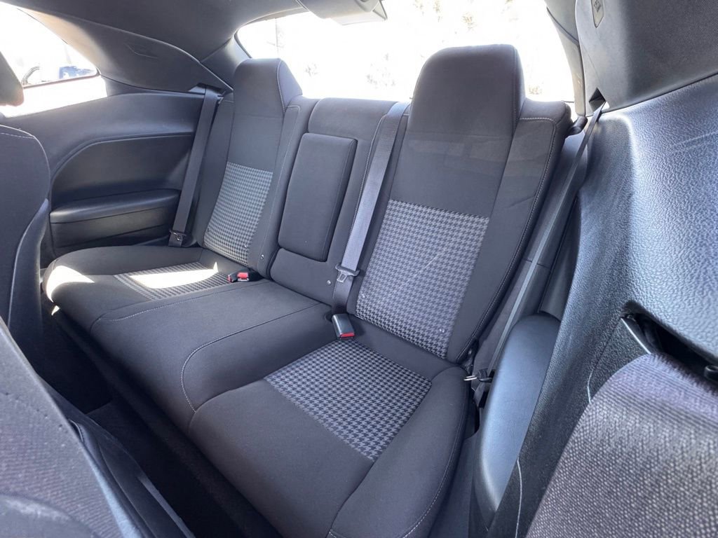 Used 2022 Dodge Challenger GT image 30