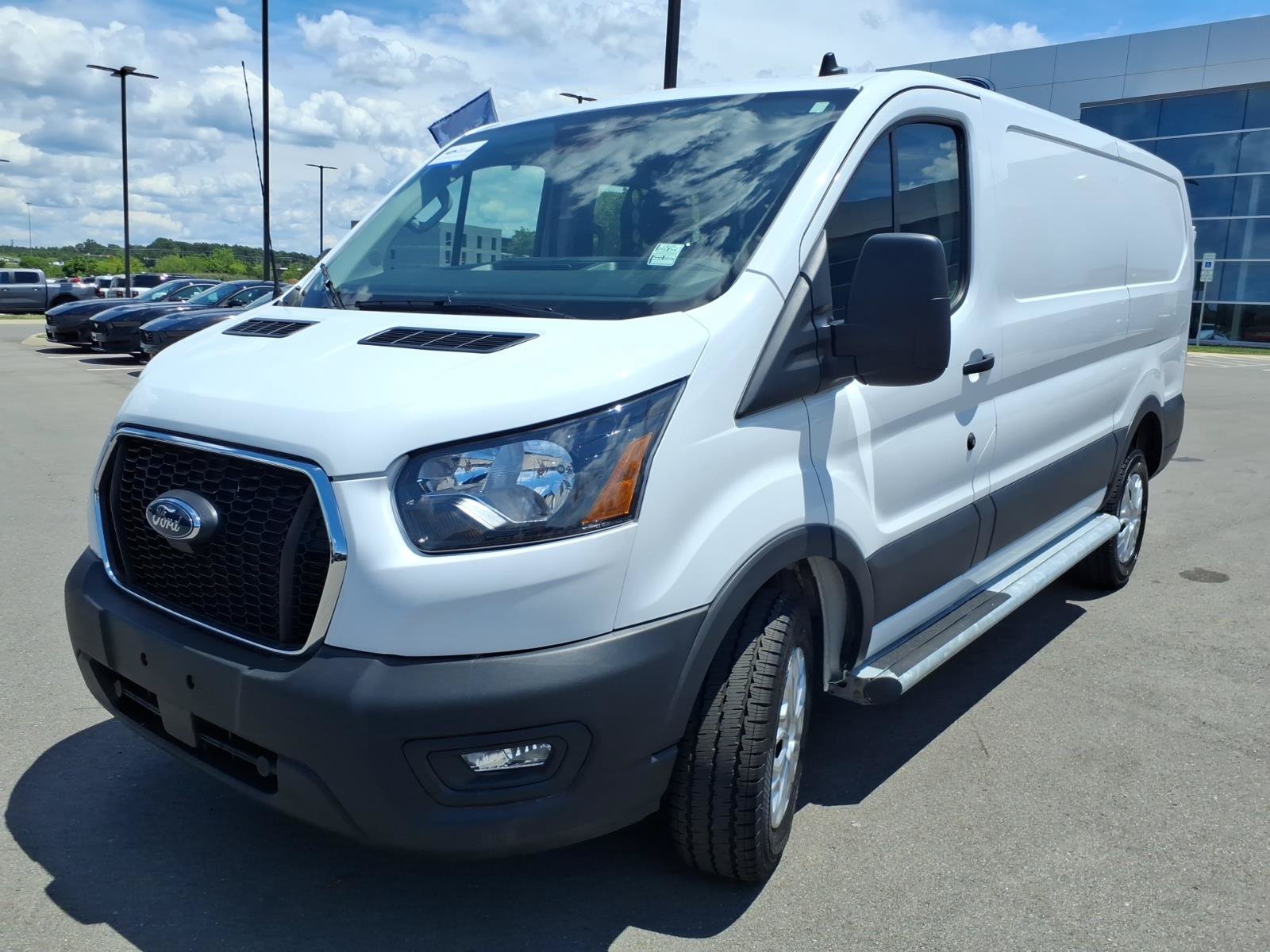 Certified 2025 Ford Transit 250 Low Roof w/ Exterior Upgrade Package RWD image 7