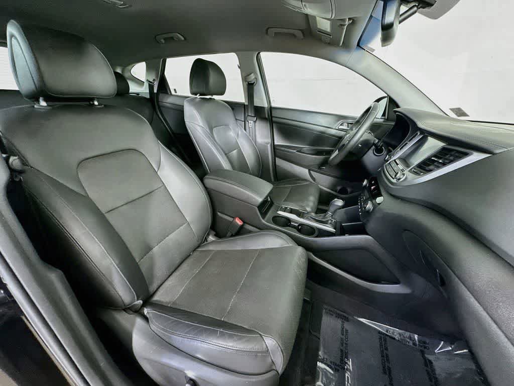 Used 2018 Hyundai Tucson Limited FWD image 15