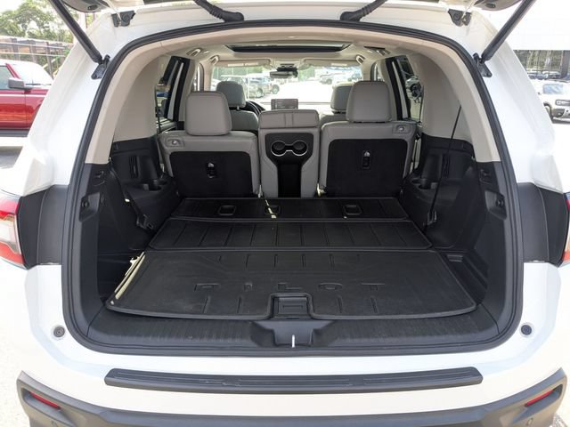 Used 2024 Honda Pilot Touring image 26