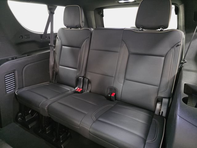 Used 2024 GMC Yukon XL SLT w/ SLT Luxury Package AWD/4WD image 36