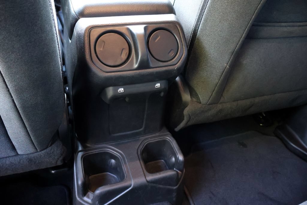 Used 2025 Jeep Gladiator Sport AWD/4WD image 27