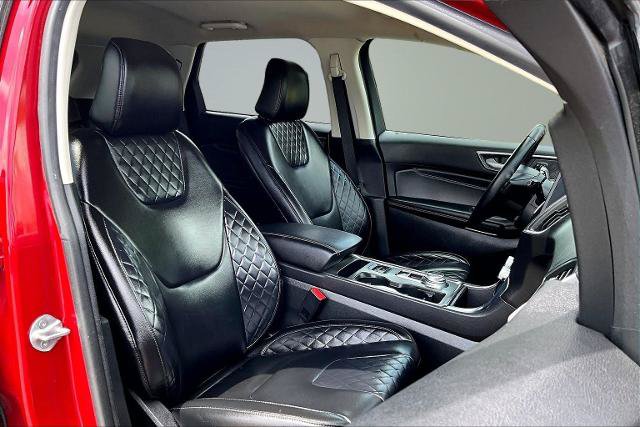 Certified 2023 Ford Edge Titanium AWD/4WD image 7