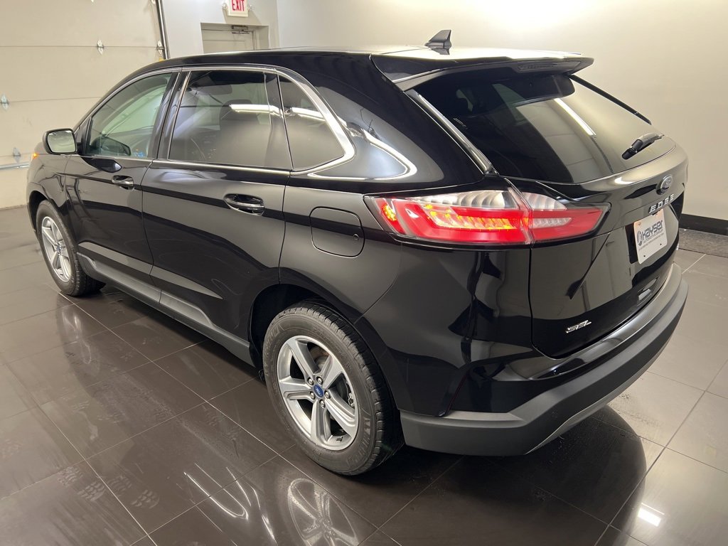 Certified 2022 Ford Edge SEL w/ Convenience Package image 4