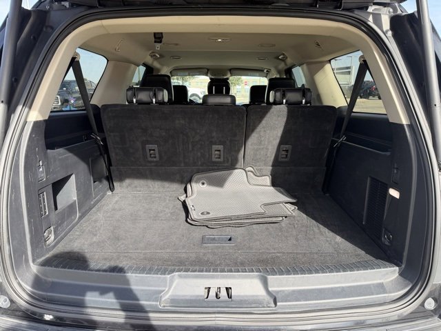 Certified 2024 Ford Expedition Max XLT image 7