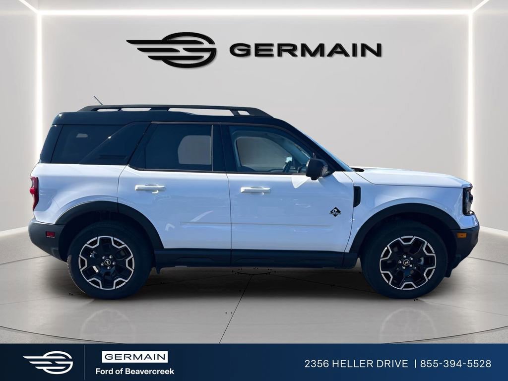Certified 2025 Ford Bronco Sport Outer Banks w/ Outer Banks Tech Package+ AWD/4WD image 3