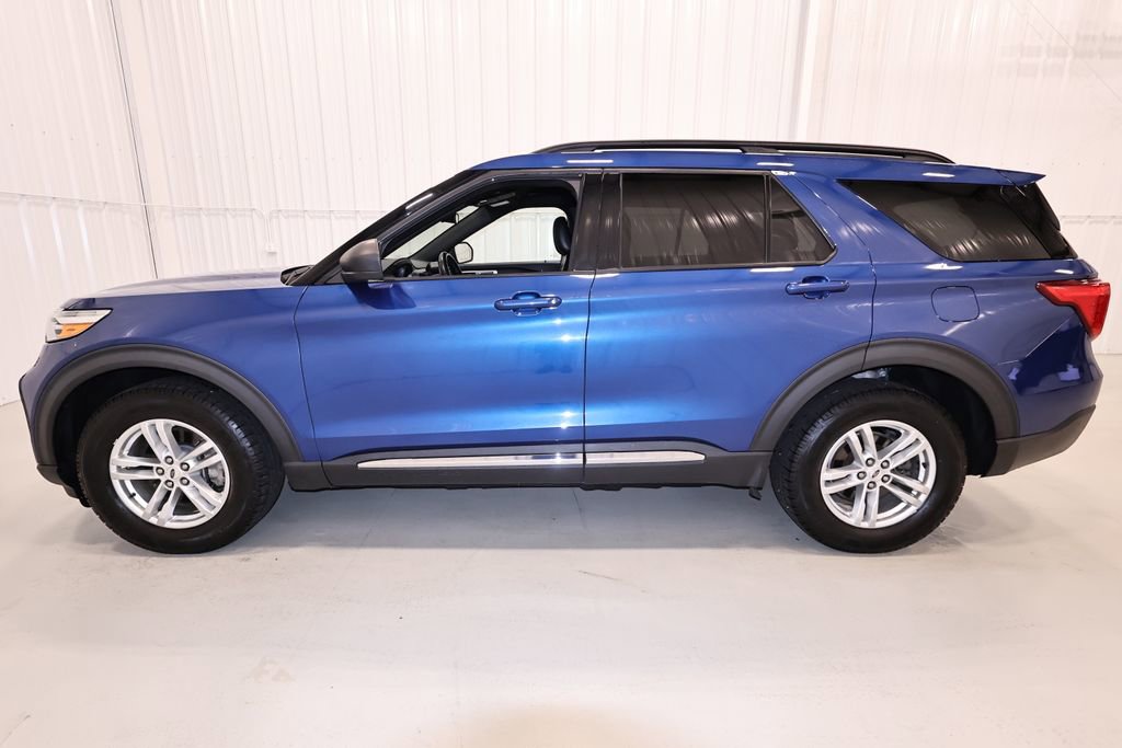 Certified 2020 Ford Explorer XLT w/ Equipment Group 202A AWD/4WD image 7