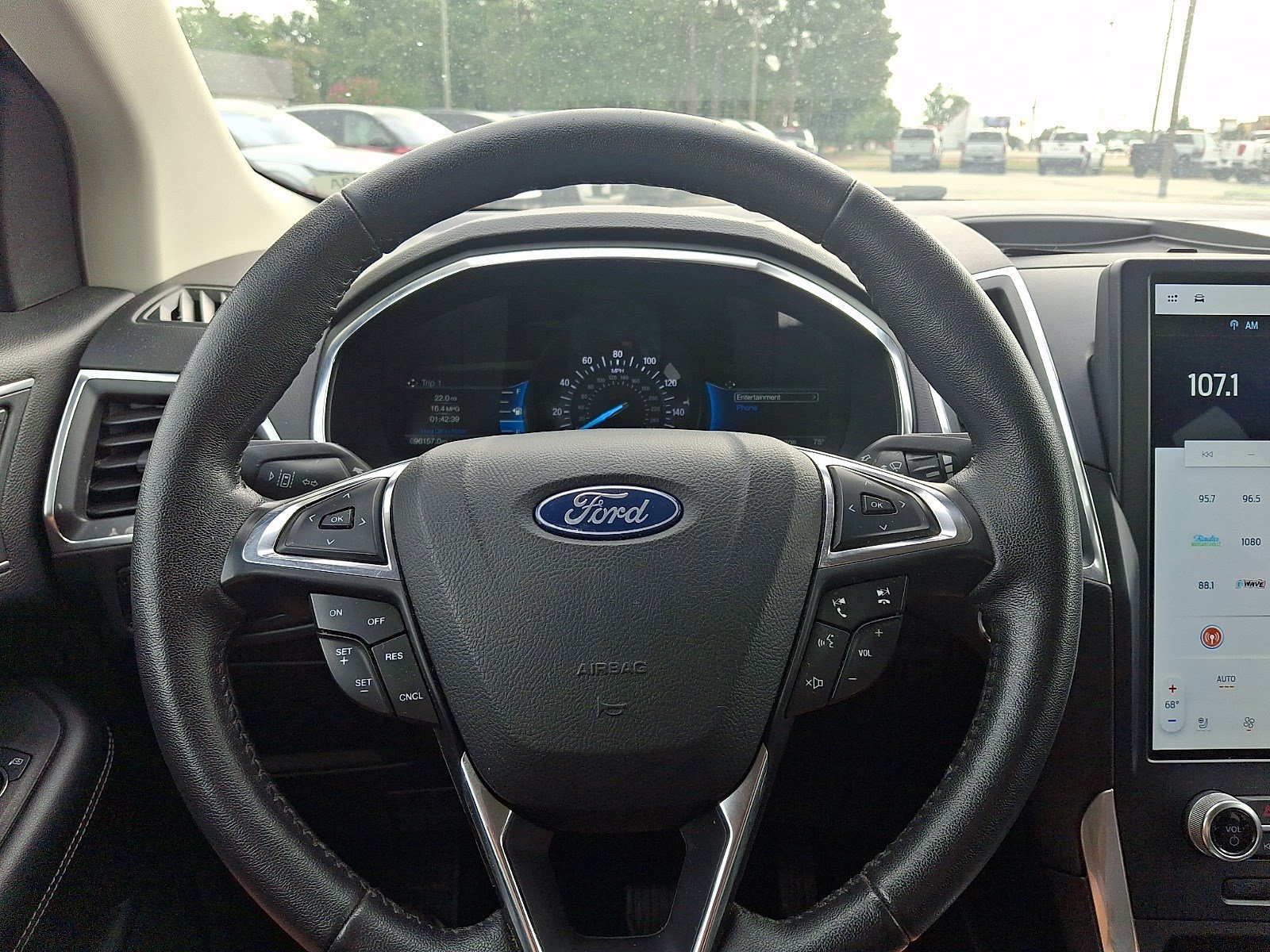 Certified 2021 Ford Edge Titanium w/ Cargo Accessory Package FWD image 18