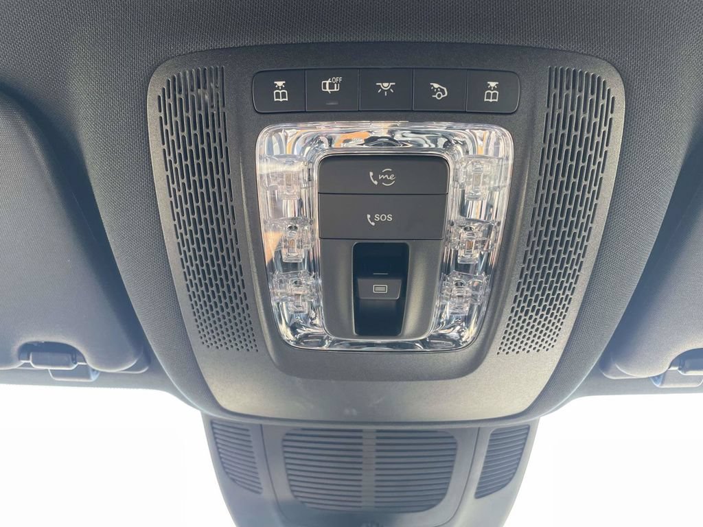 Used 2025 Mercedes-Benz GLS 450 4MATIC image 28