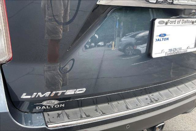 Certified 2023 Ford Explorer Limited w/ Class IV Trailer Tow Package RWD image 8