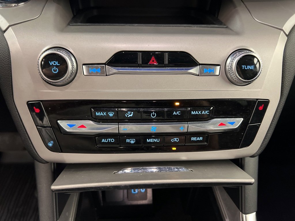 Certified 2023 Ford Explorer XLT w/ Equipment Group 202A image 14