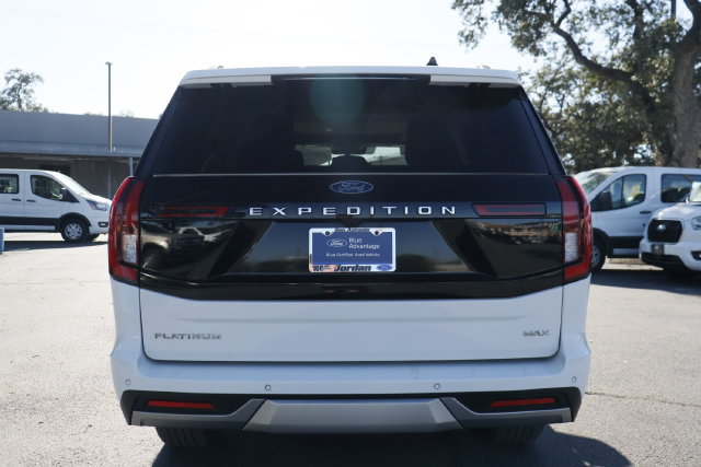 Certified 2025 Ford Expedition Max Platinum AWD/4WD image 9
