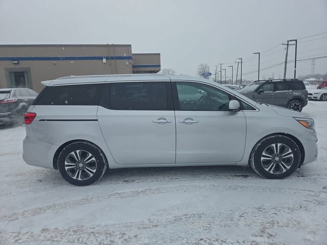 Used 2021 Kia Sedona SX image 4