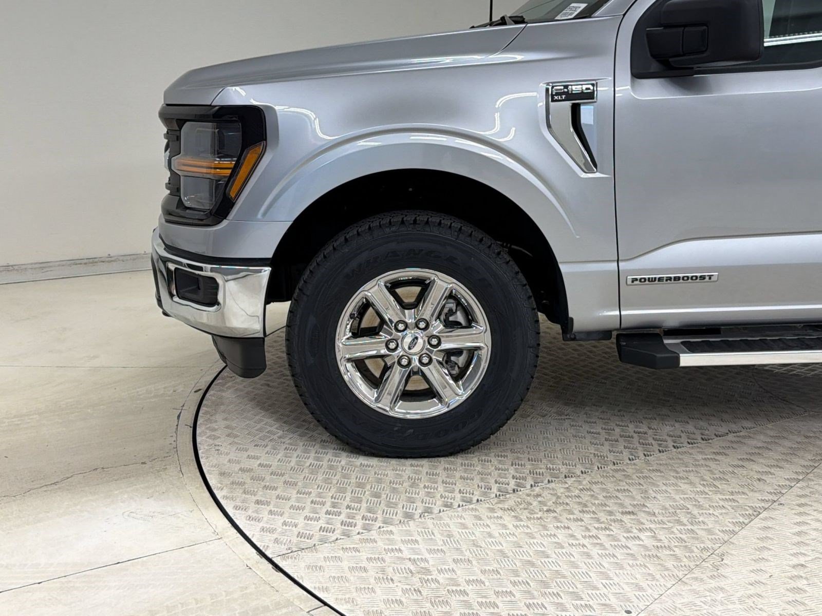 Certified 2025 Ford F150 XLT w/ Equipment Group 301A Standard AWD/4WD image 26