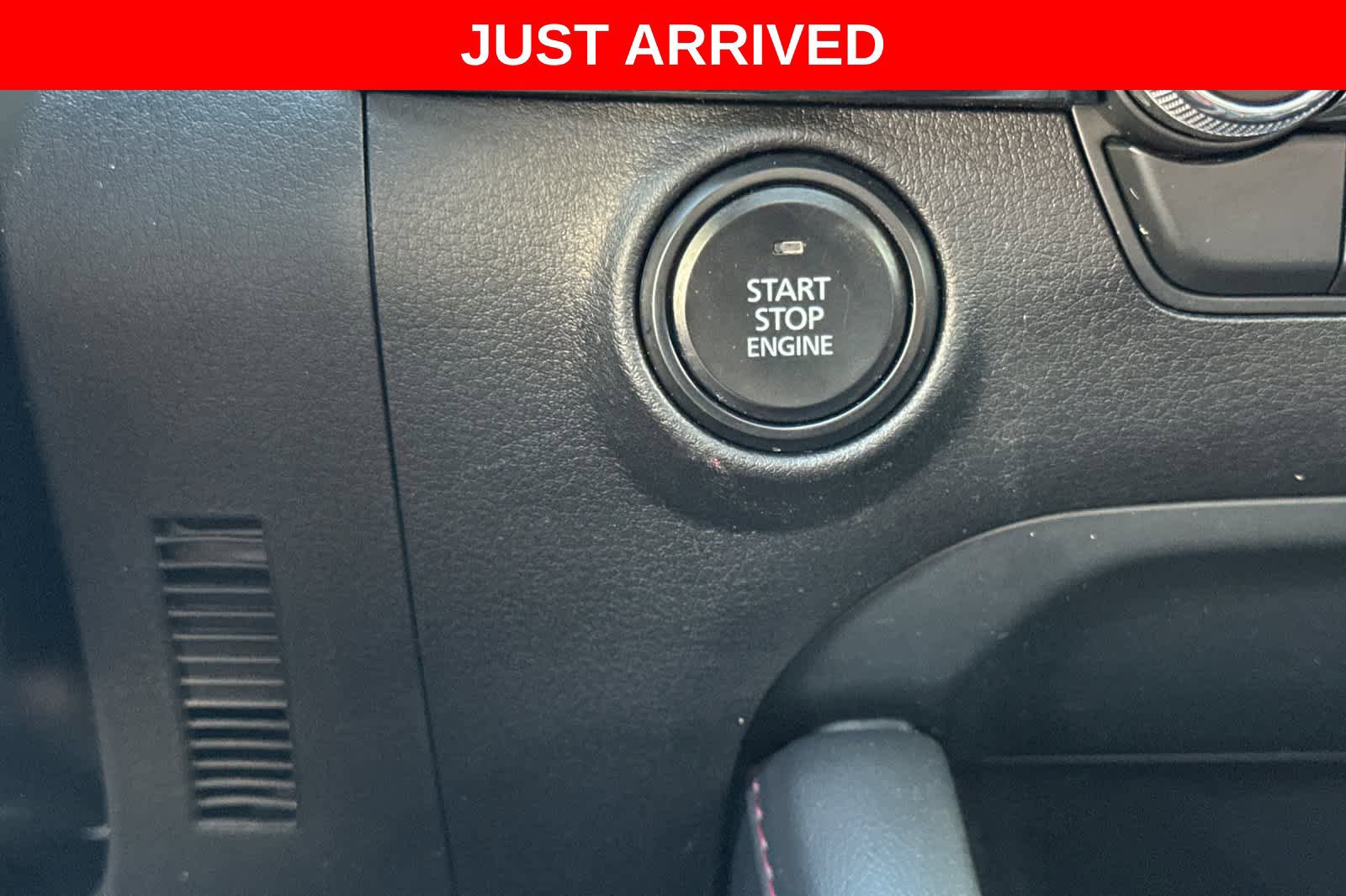 Used 2022 MAZDA MAZDA3 s FWD image 23