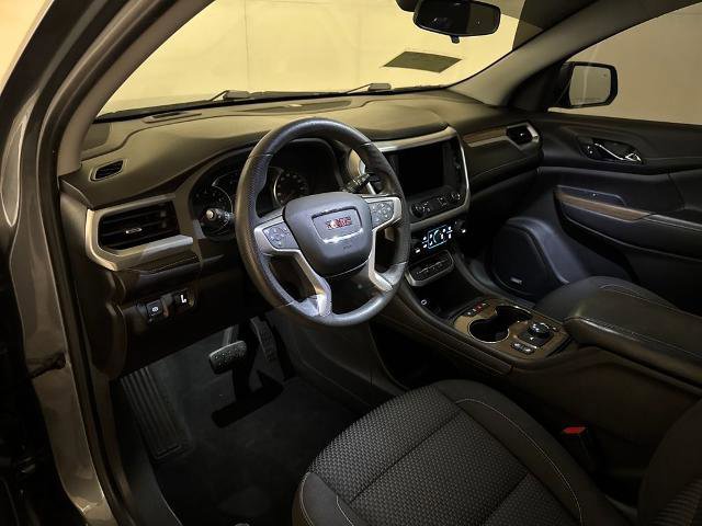 Used 2021 GMC Acadia SLE w/ Driver Convenience Package image 9