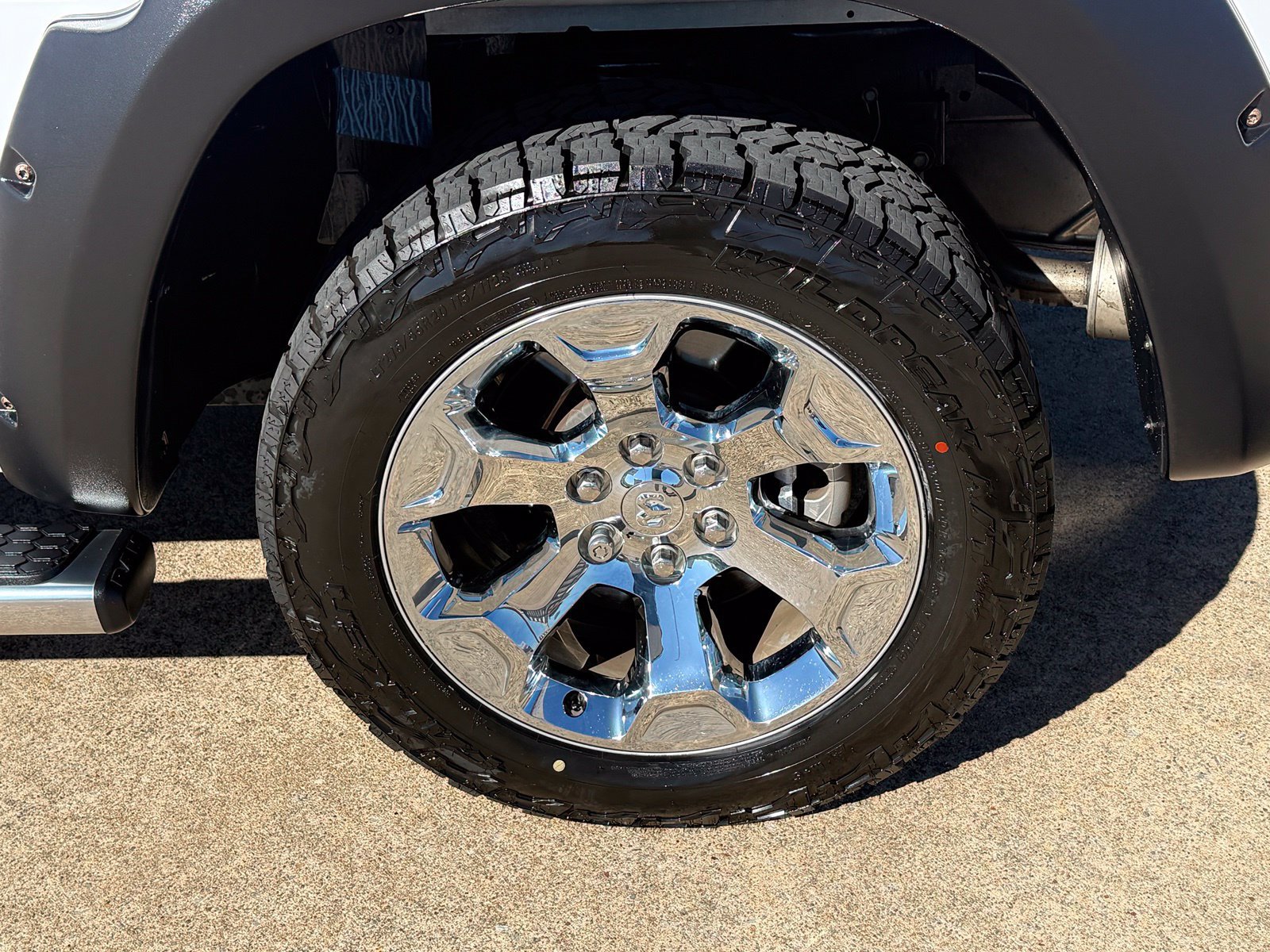 Used 2022 RAM 1500 Big Horn RWD image 10