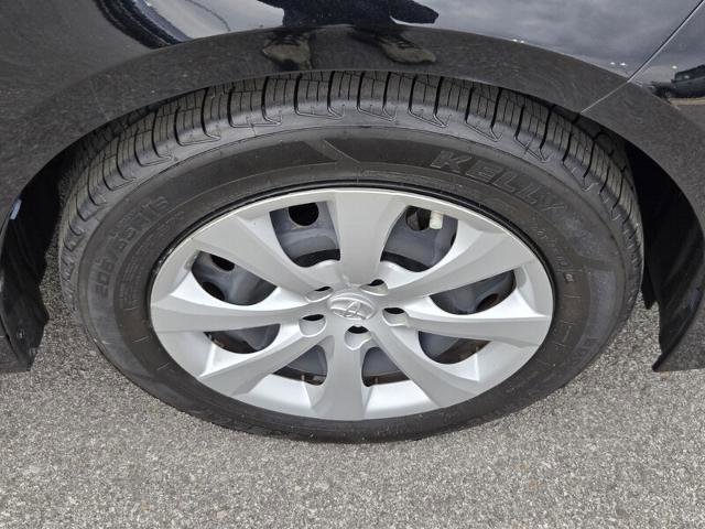 Used 2023 Toyota Corolla LE image 21