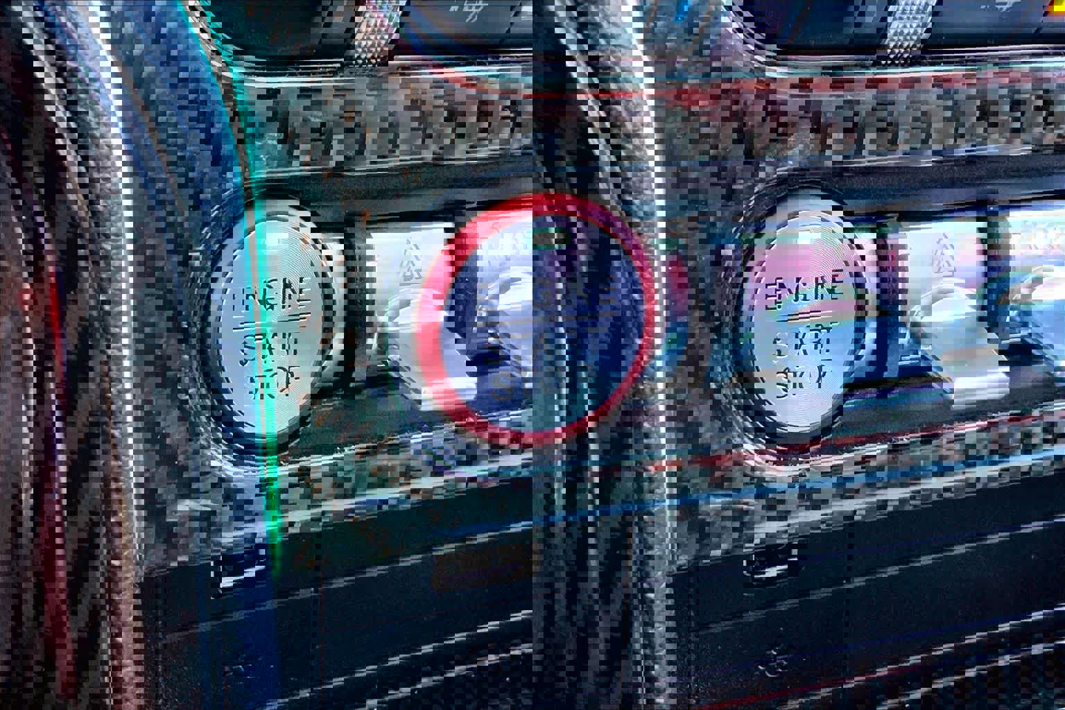 Certified 2018 Ford Mustang Convertible w/ Equipment Group 101A image 29