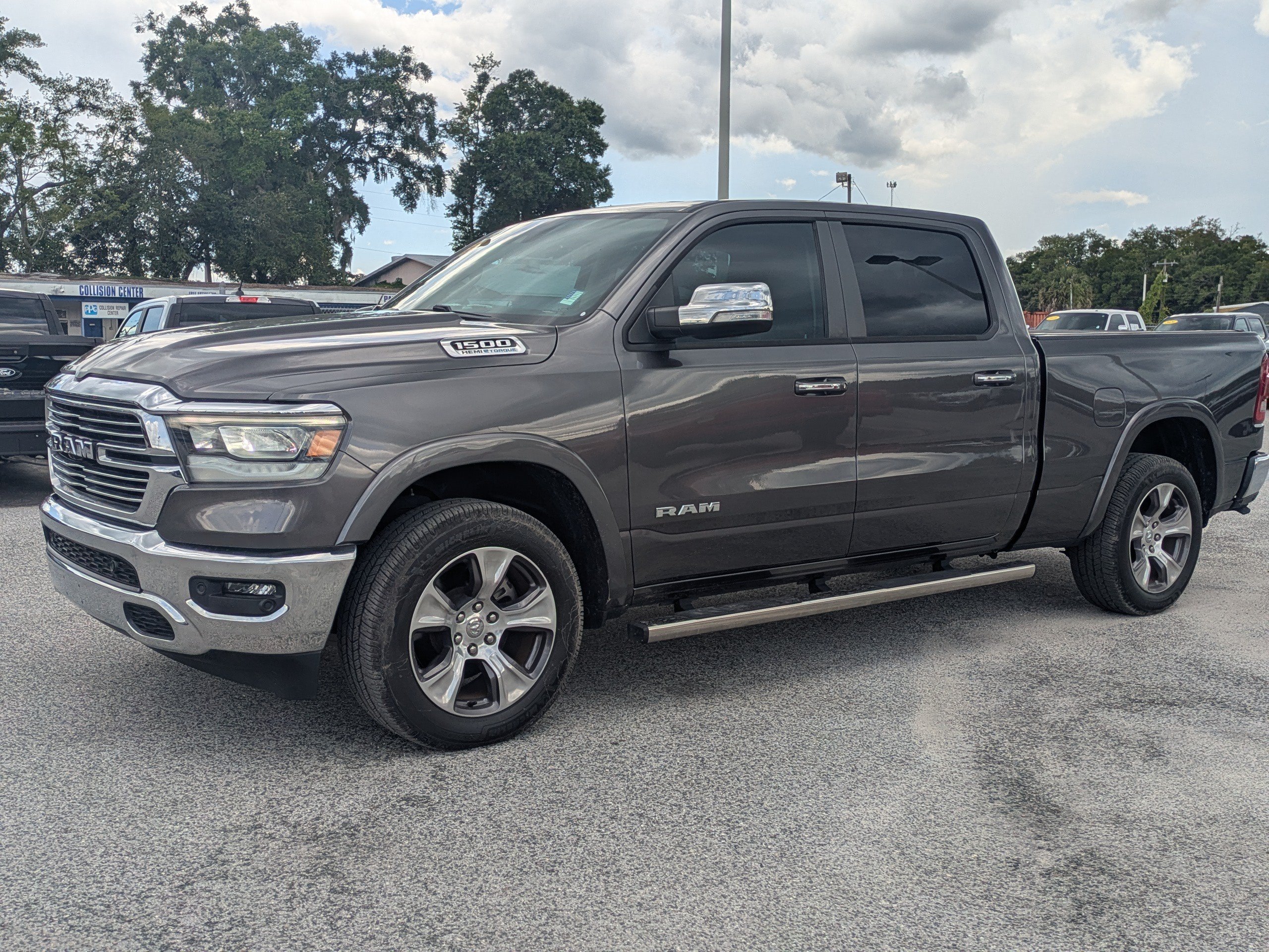 Used 2021 RAM 1500 Laramie AWD/4WD image 8