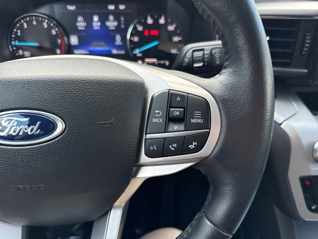 Certified 2022 Ford Explorer XLT w/ Equipment Group 202A image 39