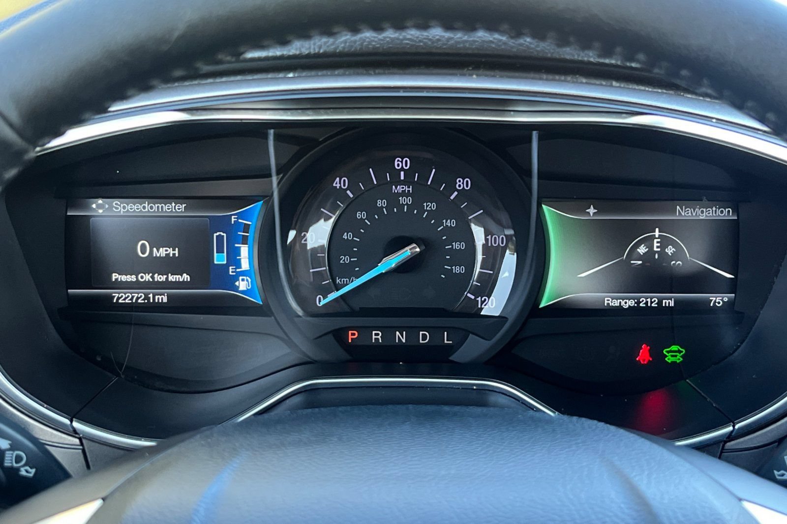 Certified 2018 Ford Fusion Energi SE FWD image 25