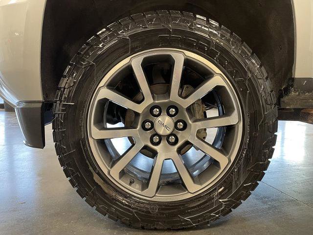 Used 2018 GMC Canyon Denali image 10