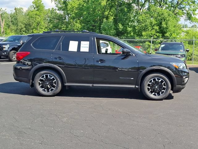 Used 2019 Nissan Pathfinder SL AWD/4WD image 15